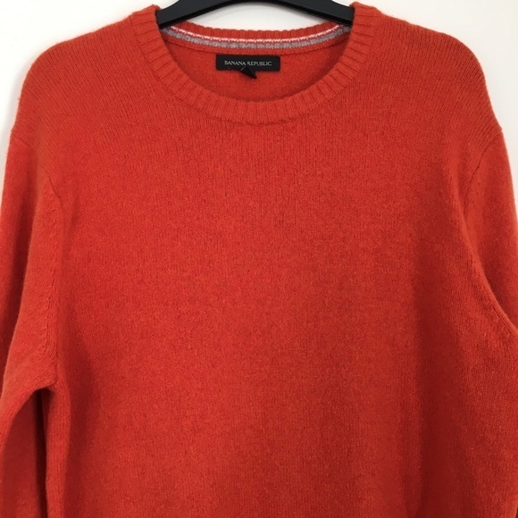 Banana Republic Merino Wool & Cotton Crew Neck Long Sleeve Tight Knit Sweater - Picture 3 of 16